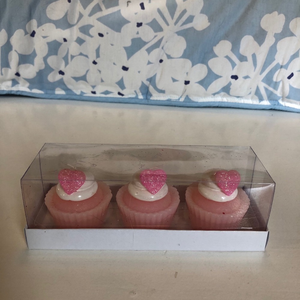 Valentine’s Day candles